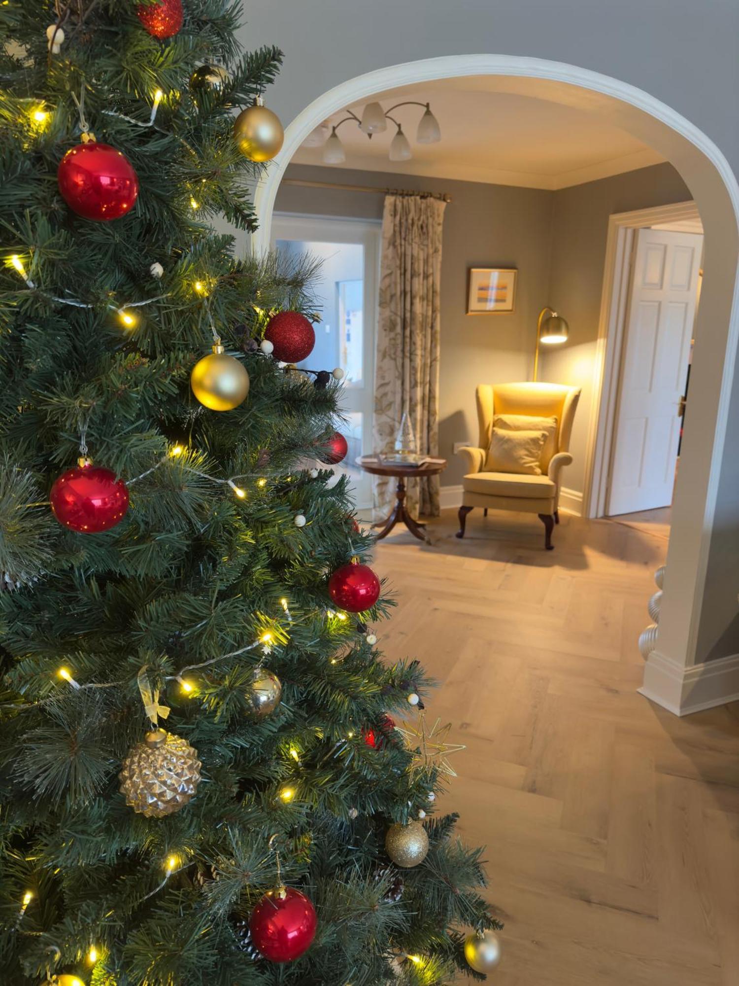 Vast, Elegant Home With Indoor Pool & Sauna Near Popular Golf Course Kington  Exterior foto
